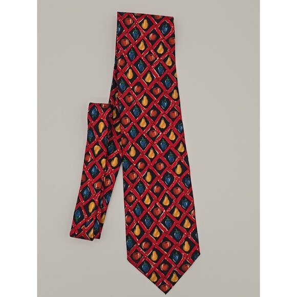 Ricci Como Firenze Mens Necktie 100% Silk Made In Italy Red with Fruit Design - Picture 2 of 7